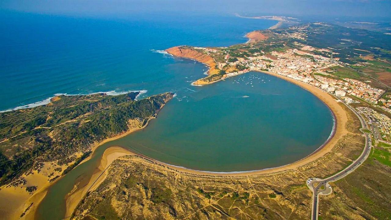 Baia Residence I - Beach And Rest ساو مارتينهو دو بورتو المظهر الخارجي الصورة