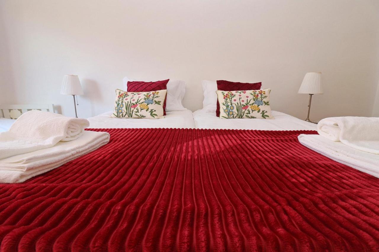 Baia Residence I - Beach And Rest ساو مارتينهو دو بورتو المظهر الخارجي الصورة